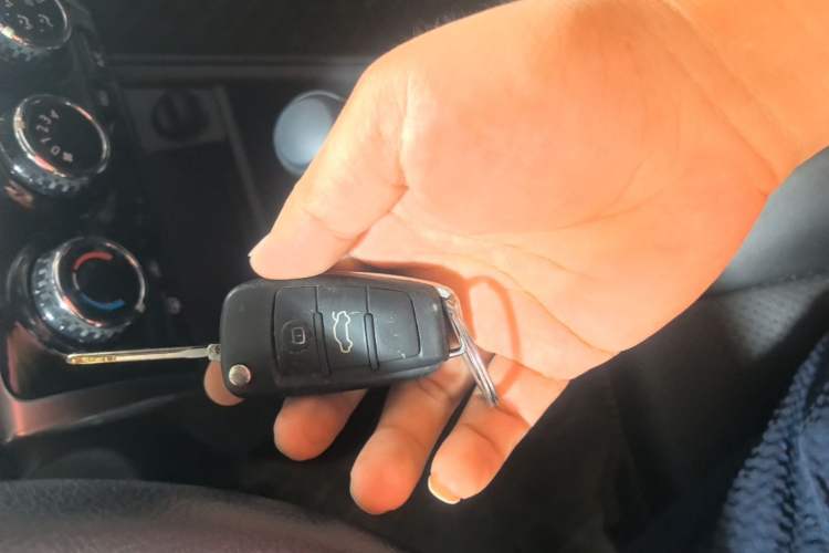 Used Toyota YARiS L Zhi Xuan 2016 Revised 1.5E CVT Charming Edition Interior 1