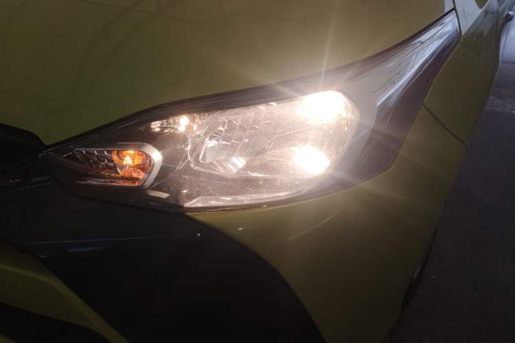 Used Toyota YARiS L Zhi Xuan 2016 Revised 1.5E CVT Charming Edition Left Front Headlight