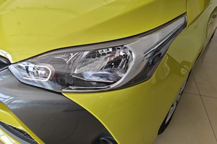 Used Toyota YARiS L Zhi Xuan 2016 Revised 1.5E CVT Charming Edition Left Front Headlight