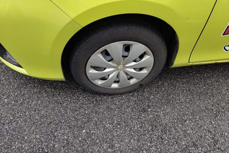 Used Toyota YARiS L Zhi Xuan 2016 Revised 1.5E CVT Charming Edition Left Front Wheel Hub