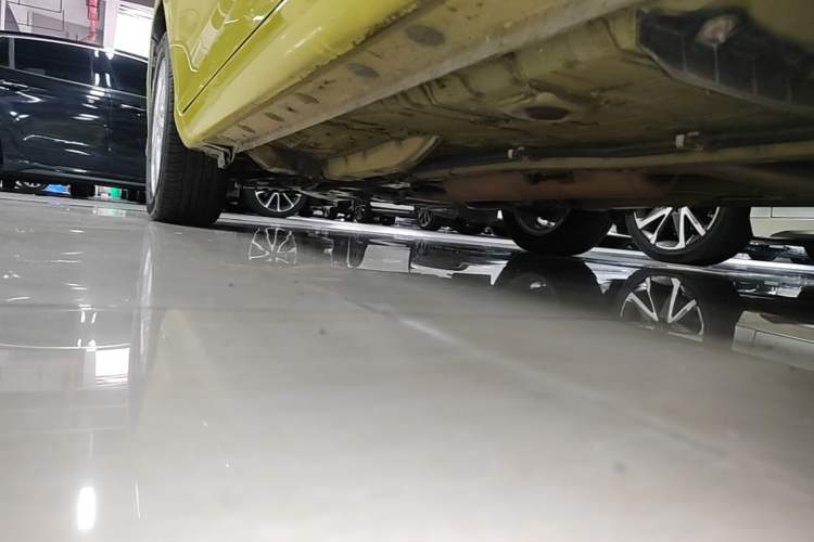 Used Toyota YARiS L Zhi Xuan 2016 Revised 1.5E CVT Charming Edition Left Side Sill