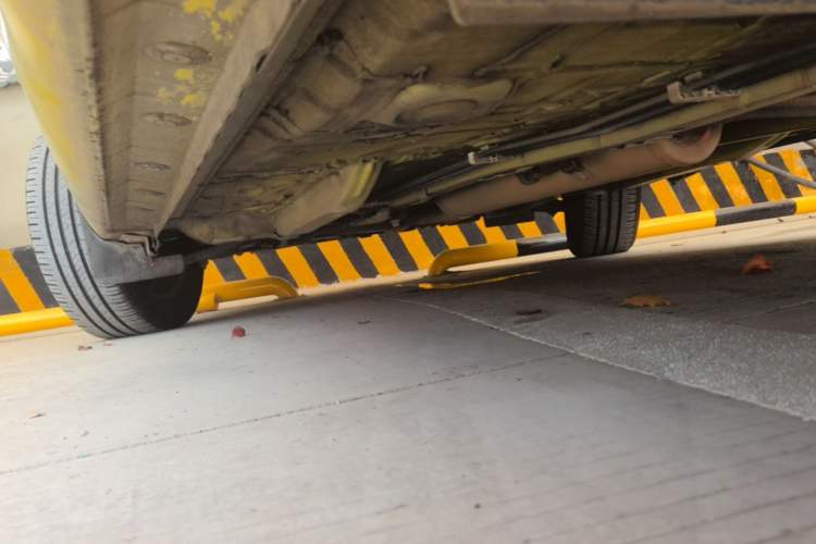 Used Toyota YARiS L Zhi Xuan 2016 Revised 1.5E CVT Charming Edition Left Side Sill