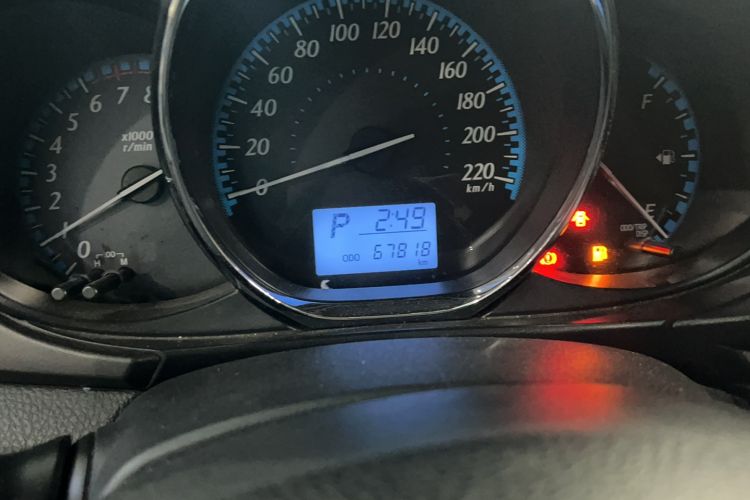 Used Toyota YARiS L Zhi Xuan 2016 Revised 1.5E CVT Charming Edition Odometer Close Up