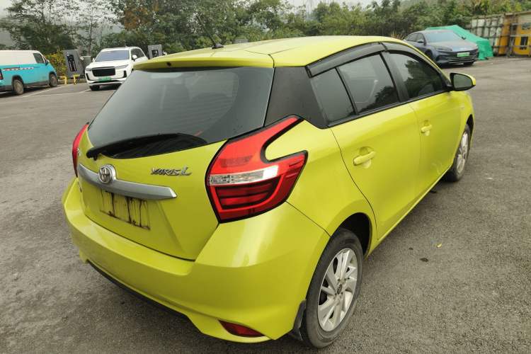 Used Toyota YARiS L Zhi Xuan 2016 Revised Version 1.5G CVT with Dynamic Sunroof Rear Right 45 Deg