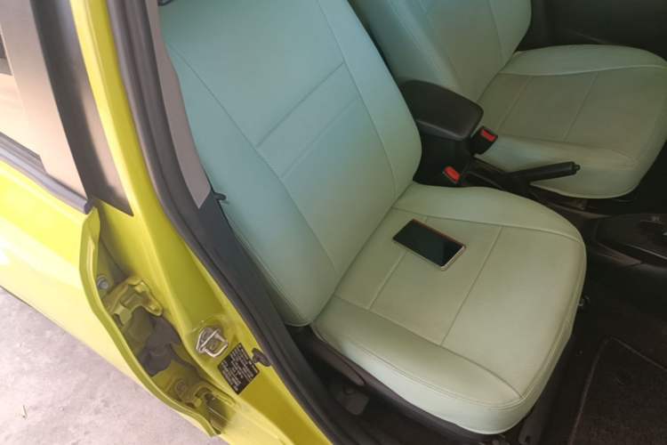 Used Toyota YARiS L Zhi Xuan 2016 Revised 1.5E CVT Charming Edition Right Front Seat