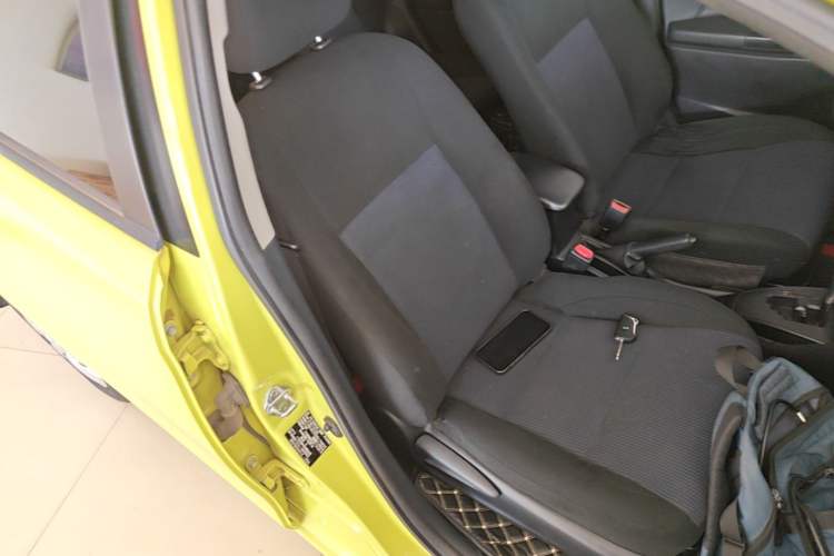 Used Toyota YARiS L Zhi Xuan 2016 Revised 1.5E CVT Charming Edition Right Front Seat