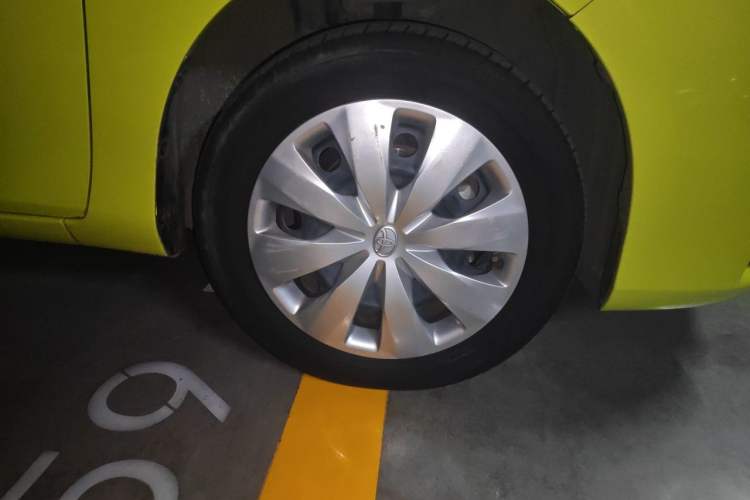 Used Toyota YARiS L Zhi Xuan 2016 Revised 1.5E CVT Charming Edition Right Front Wheel Hub