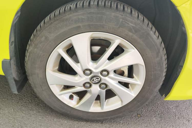 Used Toyota YARiS L Zhi Xuan 2016 Revised 1.5E CVT Charming Edition Right Front Wheel Hub