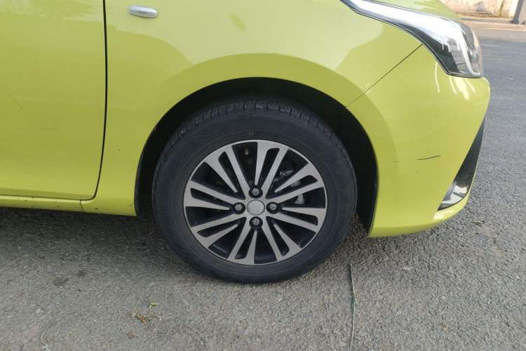 Used Toyota YARiS L Zhi Xuan 2016 Revised 1.5E CVT Charming Edition Right Front Wheel Hub