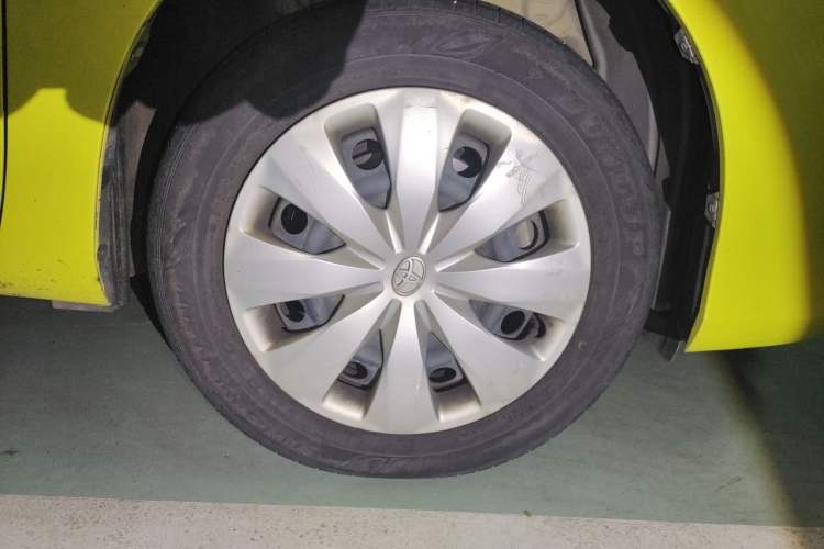 Used Toyota YARiS L Zhi Xuan 2016 Revised 1.5E CVT Charming Edition Right Front Wheel Hub