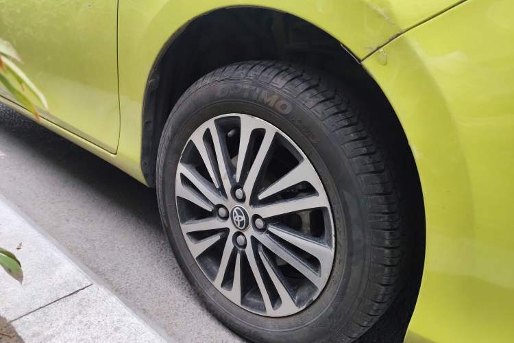 Used Toyota YARiS L Zhi Xuan 2016 Revised 1.5E CVT Charming Edition Right Front Wheel Hub
