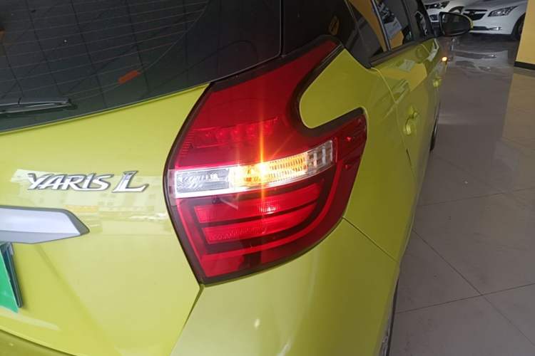 Used Toyota YARiS L Zhi Xuan 2016 Revised 1.5E CVT Charming Edition Right Rear Taillight