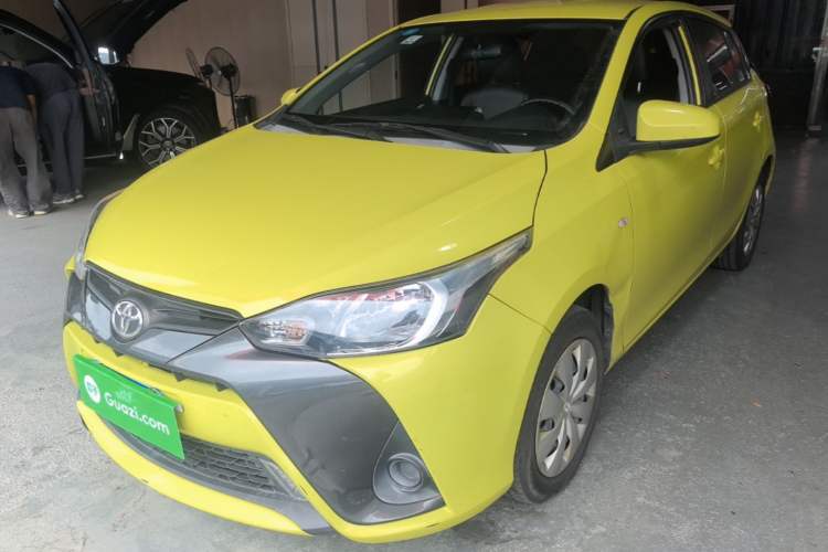 Used Toyota YARiS L Zhi Xuan 2016 Revised 1.5E CVT Charming Edition Guazi used car, China used car export, Used car for sale, Used cars, Cheapest cars for sale