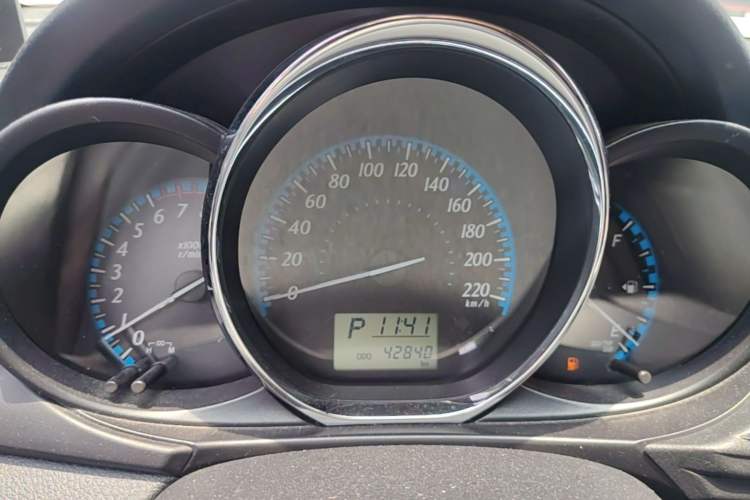 Used Toyota YARiS L Zhi Xuan 2017 1.5E CVT Enhanced Performance Edition Instrument Cluster