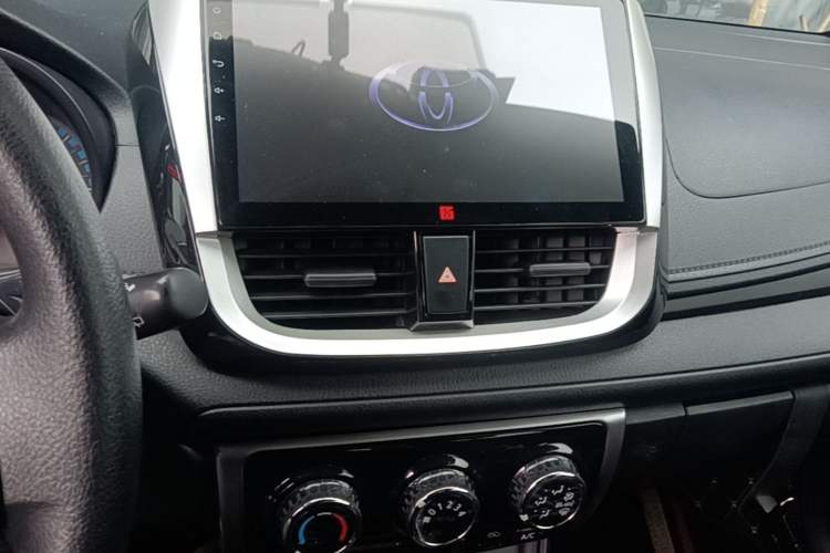 Used Toyota YARiS L Zhi Xuan 2017 1.5E CVT Enhanced Performance Edition Audio And AC Panel