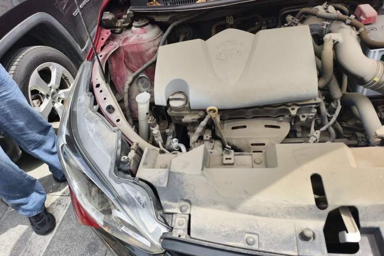 Used Toyota YARiS L Zhi Xuan 2017 1.5E CVT Enhanced Performance Edition Engine Bay Right