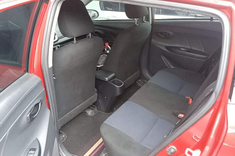 Used Toyota YARiS L Zhi Xuan 2017 1.5E CVT Enhanced Performance Edition Left Rear Seat
