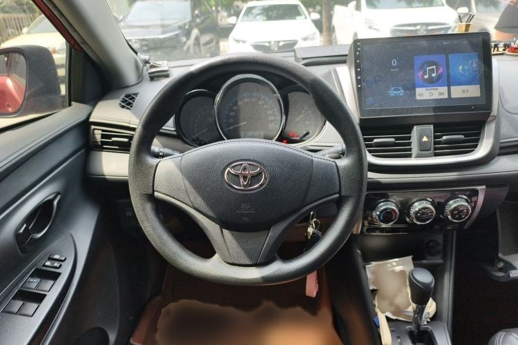 Used Toyota YARiS L Zhi Xuan 2017 1.5E CVT Enhanced Performance Edition Steering Wheel