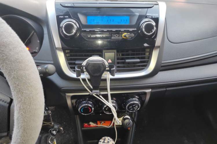 Used Toyota YARiS L Zhi Xuan 2017 1.5E CVT Enhanced Performance Edition Audio And AC Panel