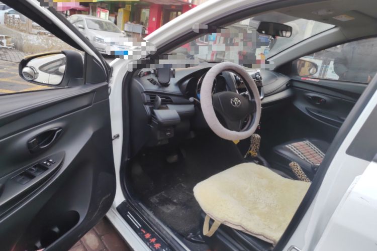 Used Toyota YARiS L Zhi Xuan 2017 1.5E CVT Enhanced Performance Edition Driver Seat