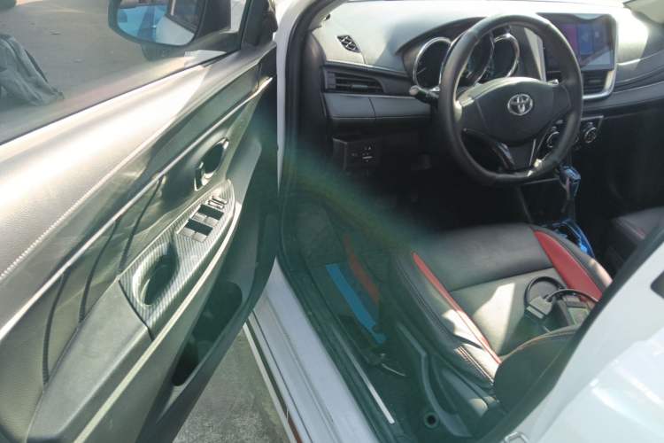 Used Toyota YARiS L Zhi Xuan 2017 1.5E CVT Enhanced Performance Edition Driver Seat