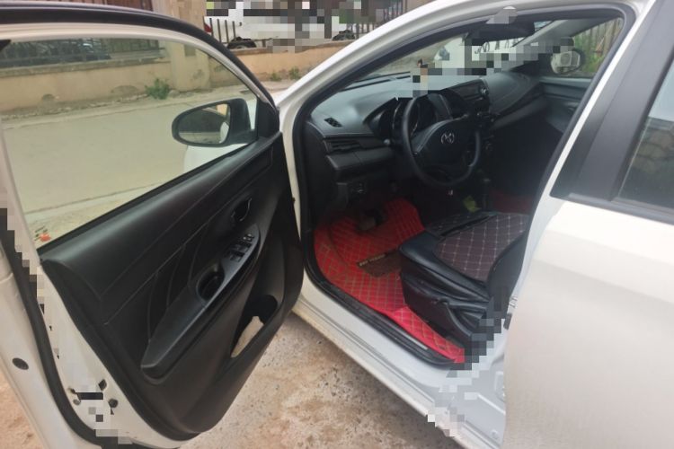 Used Toyota YARiS L Zhi Xuan 2017 1.5E CVT Enhanced Performance Edition Driver Seat