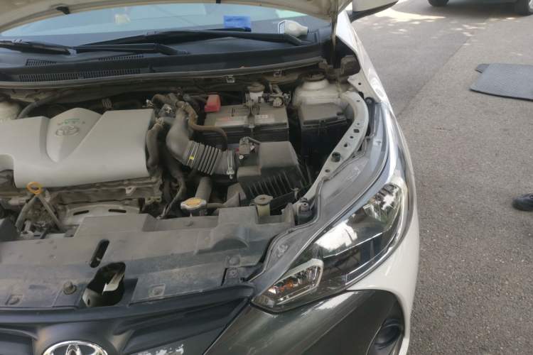 Used Toyota YARiS L Zhi Xuan 2017 1.5E CVT Enhanced Performance Edition Engine Bay Left