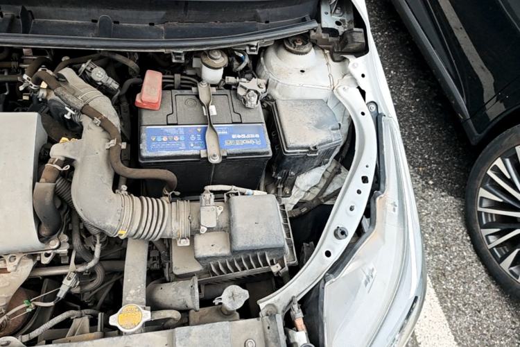 Used Toyota YARiS L Zhi Xuan 2017 1.5E CVT Enhanced Performance Edition Engine Bay Left