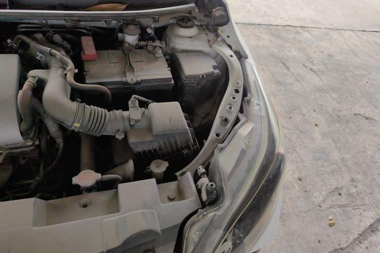 Used Toyota YARiS L Zhi Xuan 2017 1.5E CVT Enhanced Performance Edition Engine Bay Left
