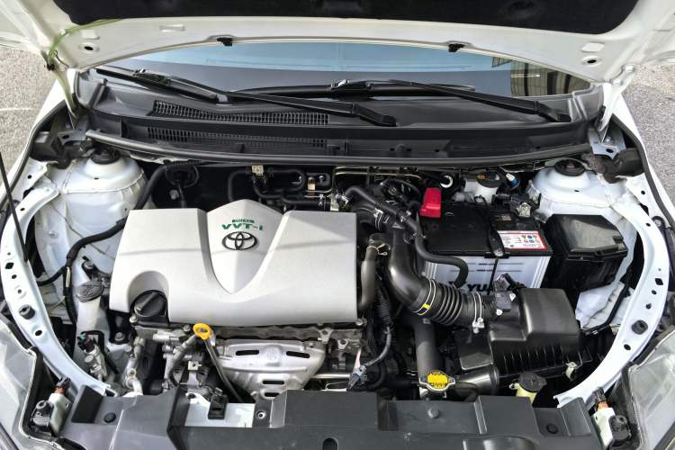 Used Toyota YARiS L Zhi Xuan 2017 1.5E CVT Enhanced Performance Edition Engine Bay