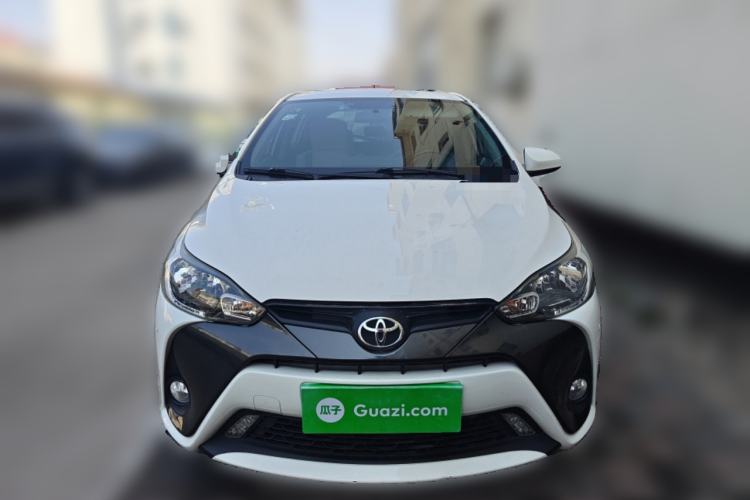 Used Toyota YARiS L Zhi Xuan 2017 1.5G CVT JingSu Model with Upgraded Sunroof Exterior 1