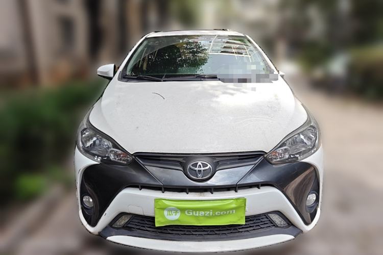 Used Toyota YARiS L Zhi Xuan 2017 1.5G CVT JingSu Model with Upgraded Sunroof Exterior 1
