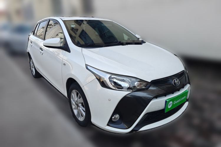 Used Toyota YARiS L Zhi Xuan 2017 1.5G CVT JingSu Model with Upgraded Sunroof Exterior 2