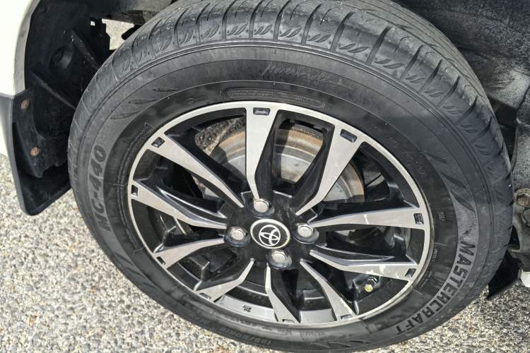 Used Toyota YARiS L Zhi Xuan 2017 1.5E CVT Enhanced Performance Edition Exterior 4