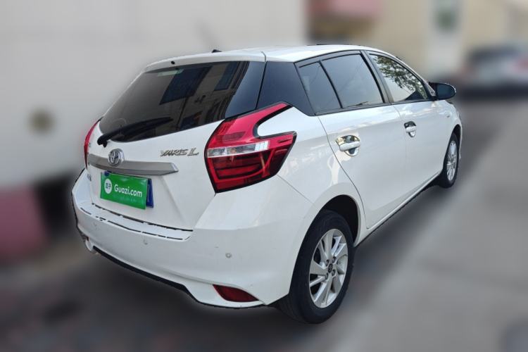 Used Toyota YARiS L Zhi Xuan 2017 1.5G CVT JingSu Model with Upgraded Sunroof Exterior 5