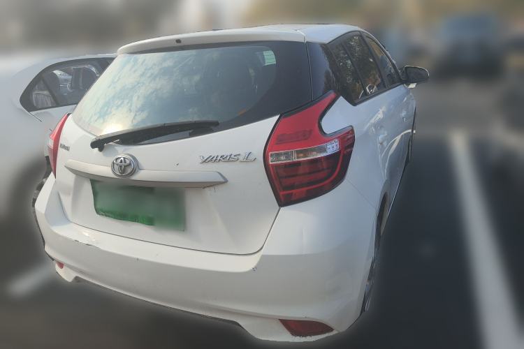 Used Toyota YARiS L Zhi Xuan 2017 1.5G CVT JingSu Model with Upgraded Sunroof Exterior 5