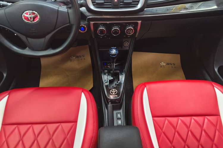 Used Toyota YARiS L Zhi Xuan 2017 1.5E CVT Enhanced Performance Edition Gear Lever