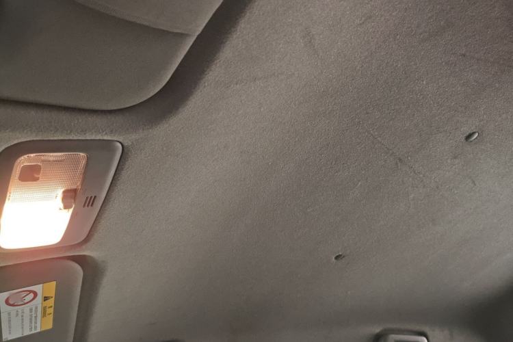 Used Toyota YARiS L Zhi Xuan 2017 1.5E CVT Enhanced Performance Edition Headliner