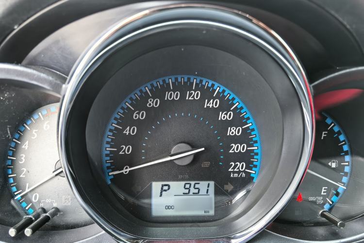 Used Toyota YARiS L Zhi Xuan 2017 1.5E CVT Enhanced Performance Edition Instrument Cluster