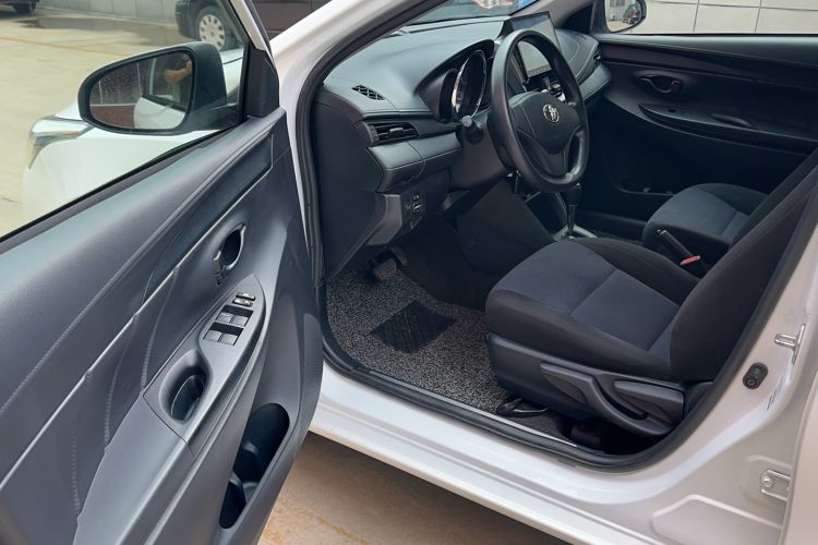 Used Toyota YARiS L Zhi Xuan 2017 1.5E CVT Enhanced Performance Edition Interior 1