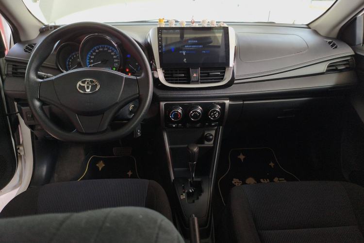 Used Toyota YARiS L Zhi Xuan 2017 1.5E CVT Enhanced Performance Edition Interior 2