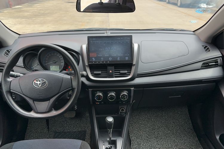 Used Toyota YARiS L Zhi Xuan 2017 1.5E CVT Enhanced Performance Edition Interior 5