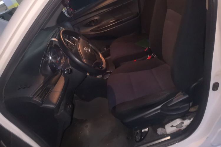 Used Toyota YARiS L Zhi Xuan 2017 1.5E CVT Enhanced Performance Edition Left Front Seat