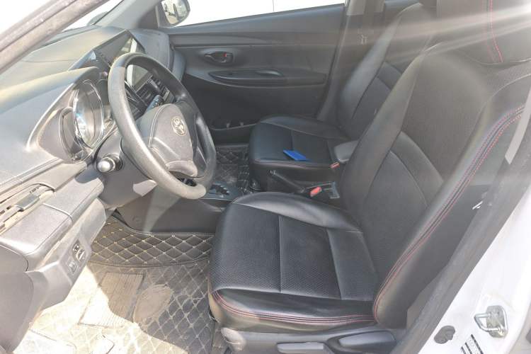 Used Toyota YARiS L Zhi Xuan 2017 1.5E CVT Enhanced Performance Edition Left Front Seat