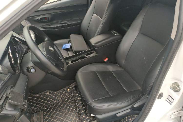 Used Toyota YARiS L Zhi Xuan 2017 1.5E CVT Enhanced Performance Edition Left Front Seat