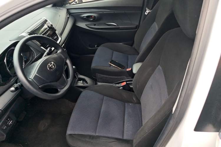 Used Toyota YARiS L Zhi Xuan 2017 1.5E CVT Enhanced Performance Edition Left Front Seat