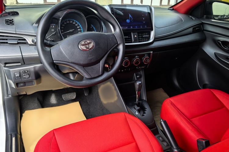 Used Toyota YARiS L Zhi Xuan 2017 1.5E CVT Enhanced Performance Edition Left Front Seat