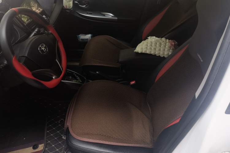 Used Toyota YARiS L Zhi Xuan 2017 1.5G CVT JingSu Model with Upgraded Sunroof Left Front Seat