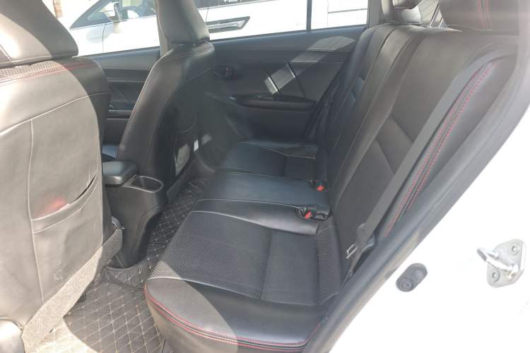 Used Toyota YARiS L Zhi Xuan 2017 1.5E CVT Enhanced Performance Edition Left Rear Seat