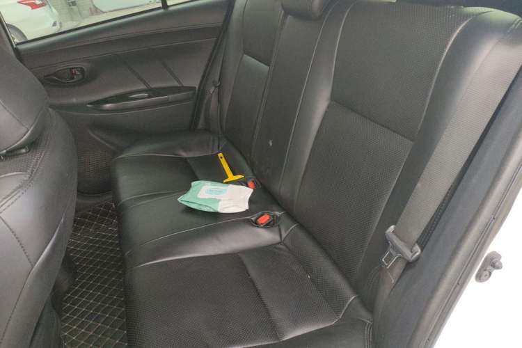 Used Toyota YARiS L Zhi Xuan 2017 1.5E CVT Enhanced Performance Edition Left Rear Seat